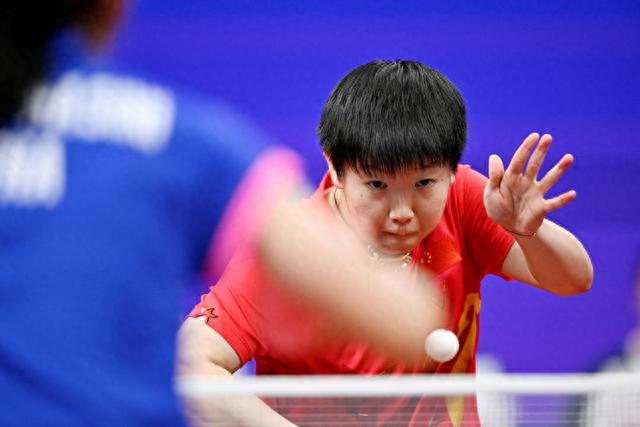 更是在致敬 更是在致敬