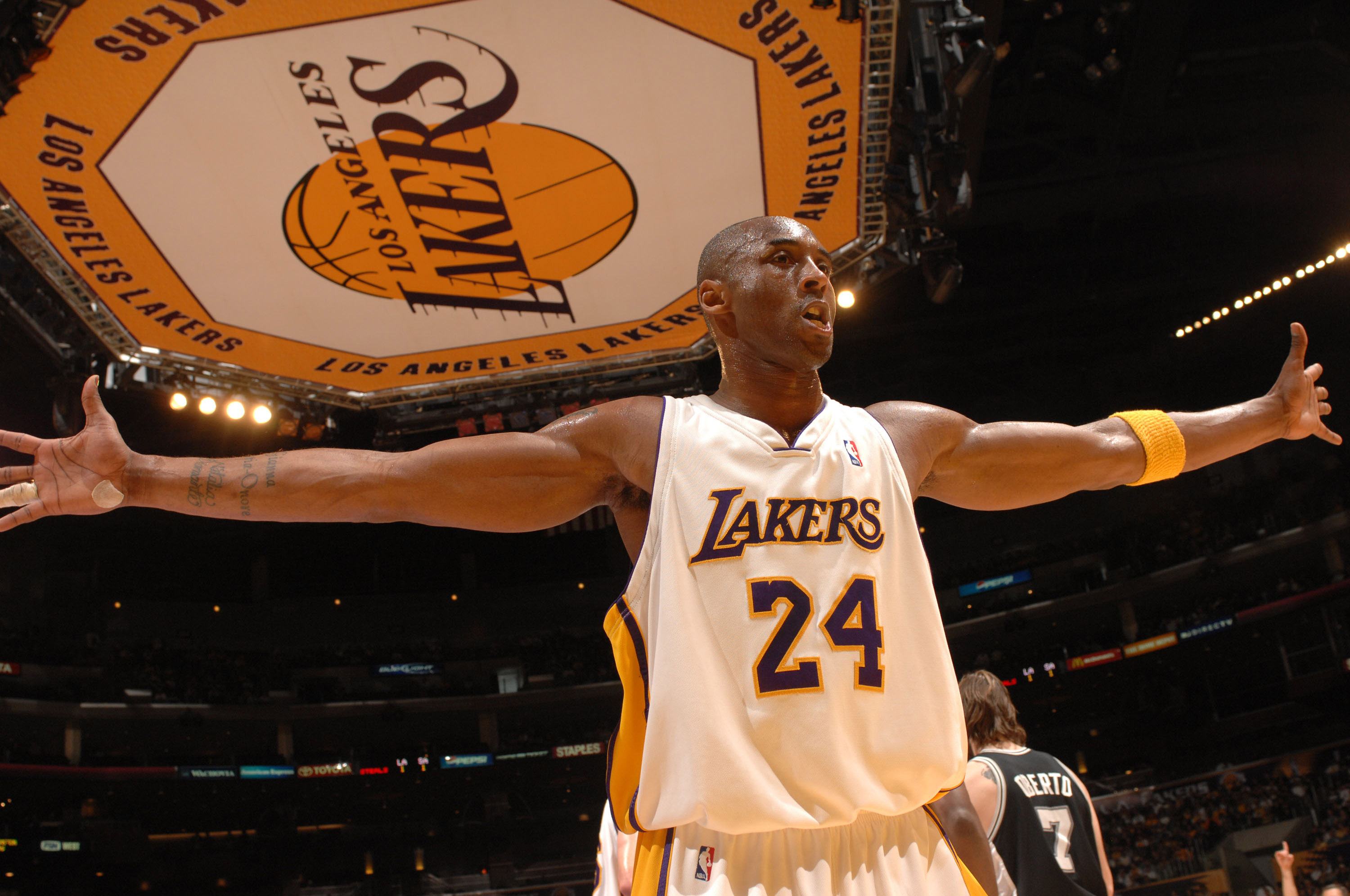 消耗全面受 消耗全面受